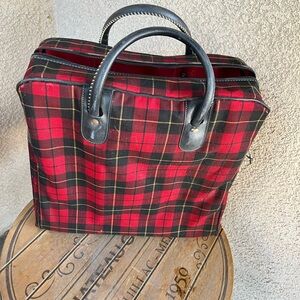 PM010226 Aladdin 4 Piece Ala-Dining Outing Kit